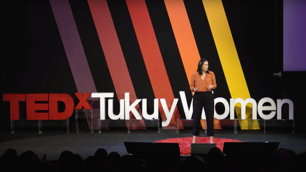 TEDx TukuyWomen 2022: ¿Cómo combatir el acoso sexual laboral?